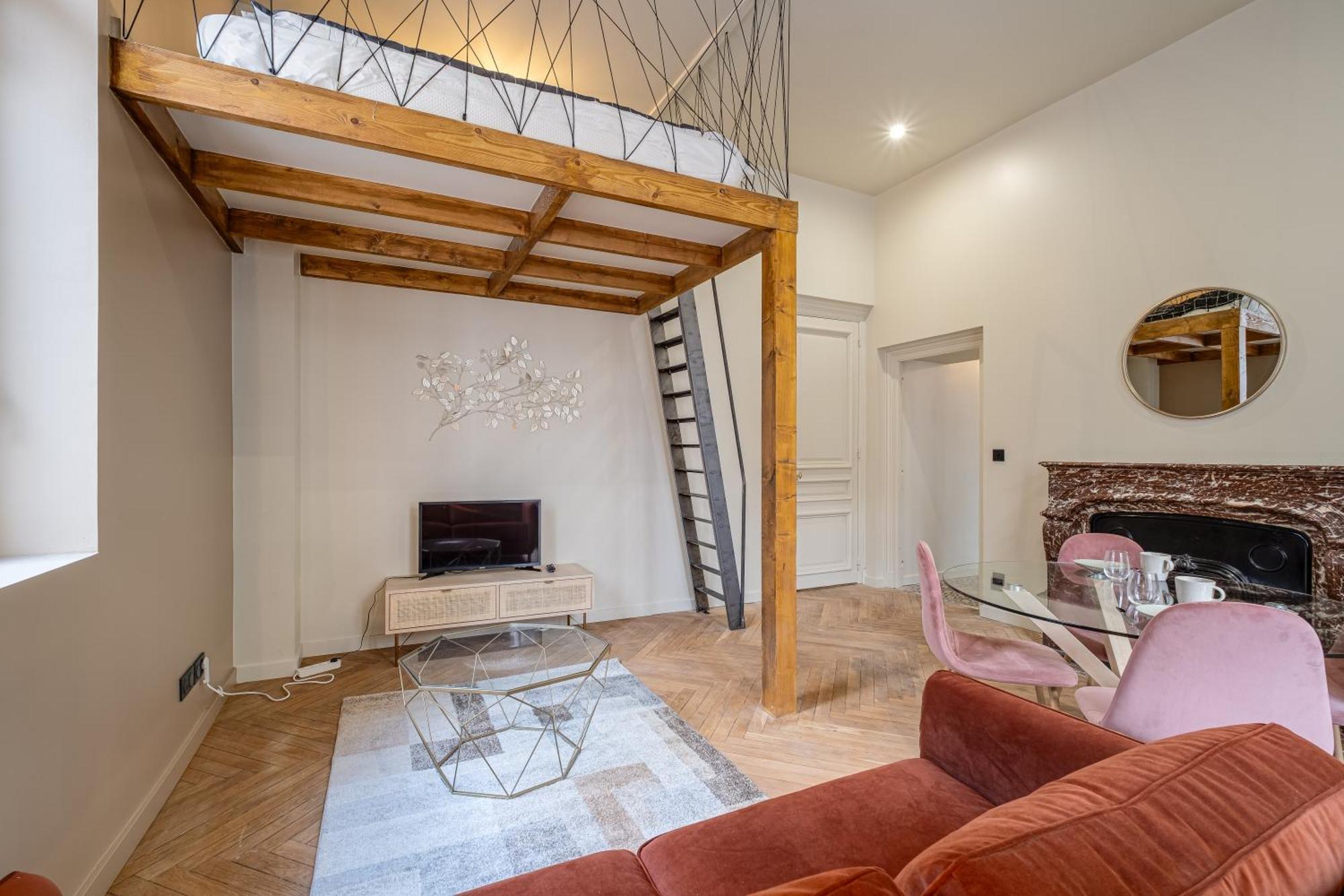 Le Poudre Cours Fauriel Magnifique Appartement Saint-Etienne  Exteriér fotografie